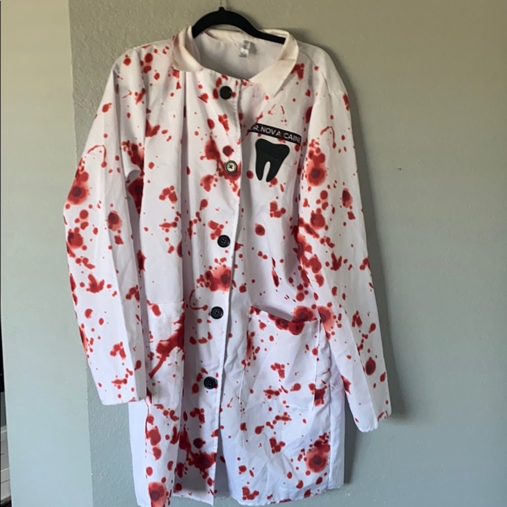 Halloween dentist bloody costume